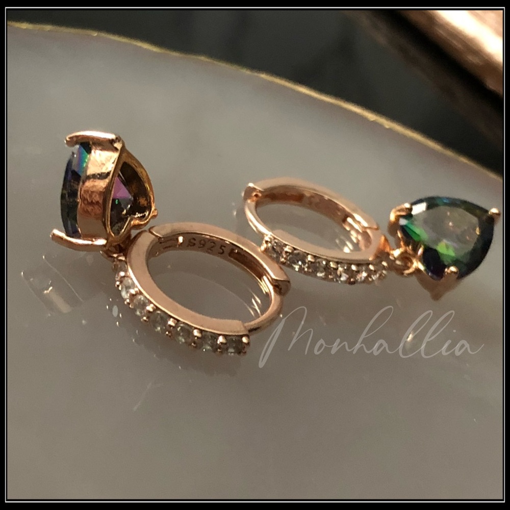 NEW 925 ROSE GOLD SIMULATED MYSTIC TOPAZ DIAMOND HEART HUGGIE EARRINGS - Picture 3 of 6
